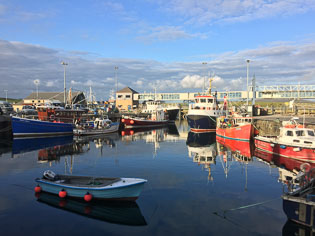 01 Sommerferie
 Hero