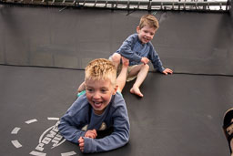 01-Feriestart med Bendik og Edvin
 Hero