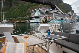 08-Aurlandsfjorden
 Hero