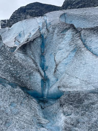 09-Nygardsbreen
 Hero