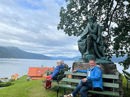02-Ytre Sognefjord til Balestrand
 Hero